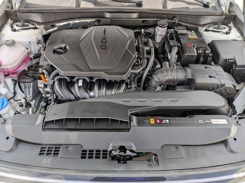 Used 2025 Hyundai Sonata SEL FWD image 30
