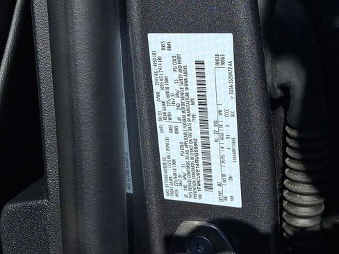 New 2024 Ford Escape SE w/ PHEV Premium Package image 16