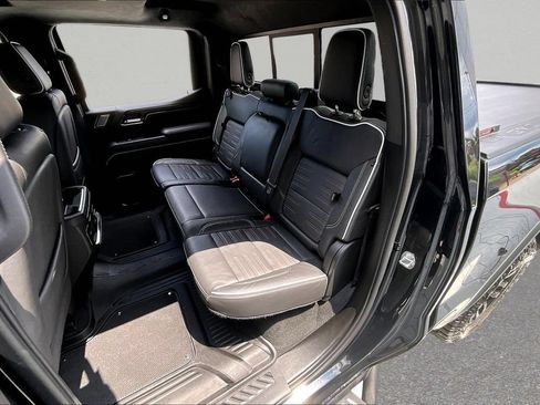 Used 2023 GMC Sierra 1500 AT4X AWD/4WD image 22