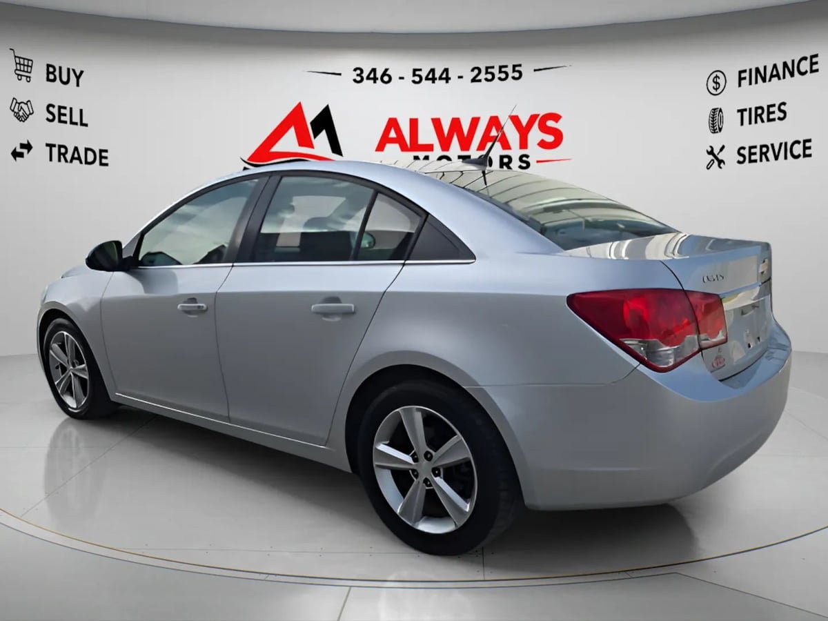 Used 2012 Chevrolet Cruze LT FWD image 16