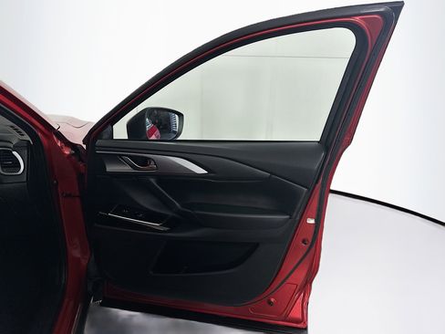 Used 2023 MAZDA CX-9 Touring image 32