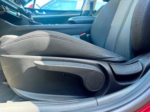 Used 2023 Kia K5 LXS image 6