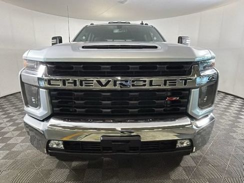 Used 2021 Chevrolet Silverado 2500 LT w/ Convenience Package AWD/4WD image 7