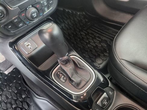 Used 2020 Jeep Compass Latitude image 23