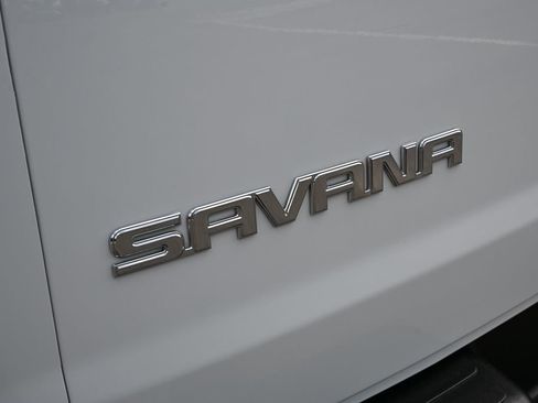 Used 2024 GMC Savana 2500 w/ Driver Convenience Package image 24