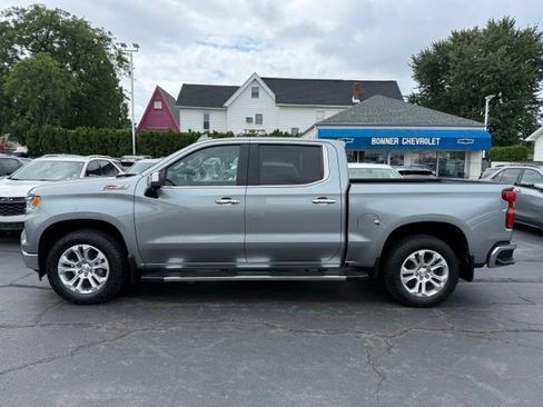 Used 2023 Chevrolet Silverado 1500 LTZ w/ Technology Package AWD/4WD image 4