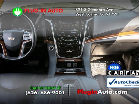 Used 2019 Cadillac Escalade 2WD image 18