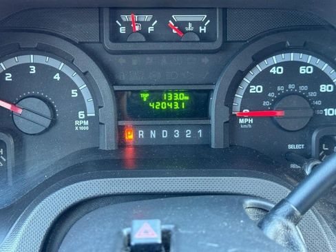 Used 2016 Ford E-350 and Econoline 350 Super Duty image 16