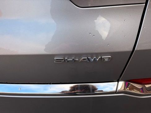 Used 2023 Acura MDX SH-AWD image 38