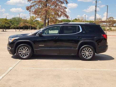 Used 2019 GMC Acadia SLT FWD image 4