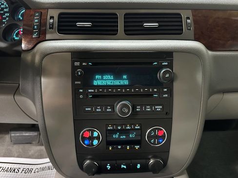 Used 2013 GMC Yukon XL SLT w/ SLT-2 Equipment Package image 15