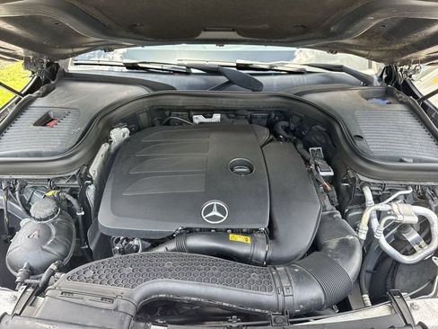 Used 2021 Mercedes-Benz GLC 300 image 58