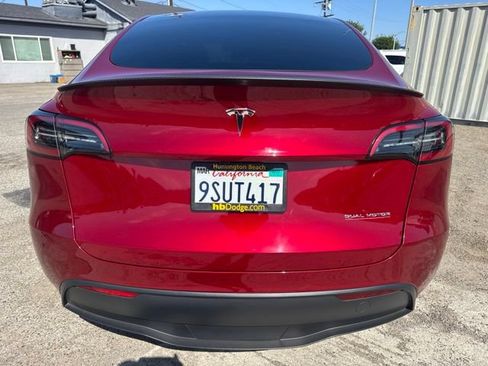 Used 2025 Tesla Model Y Performance AWD/4WD image 5