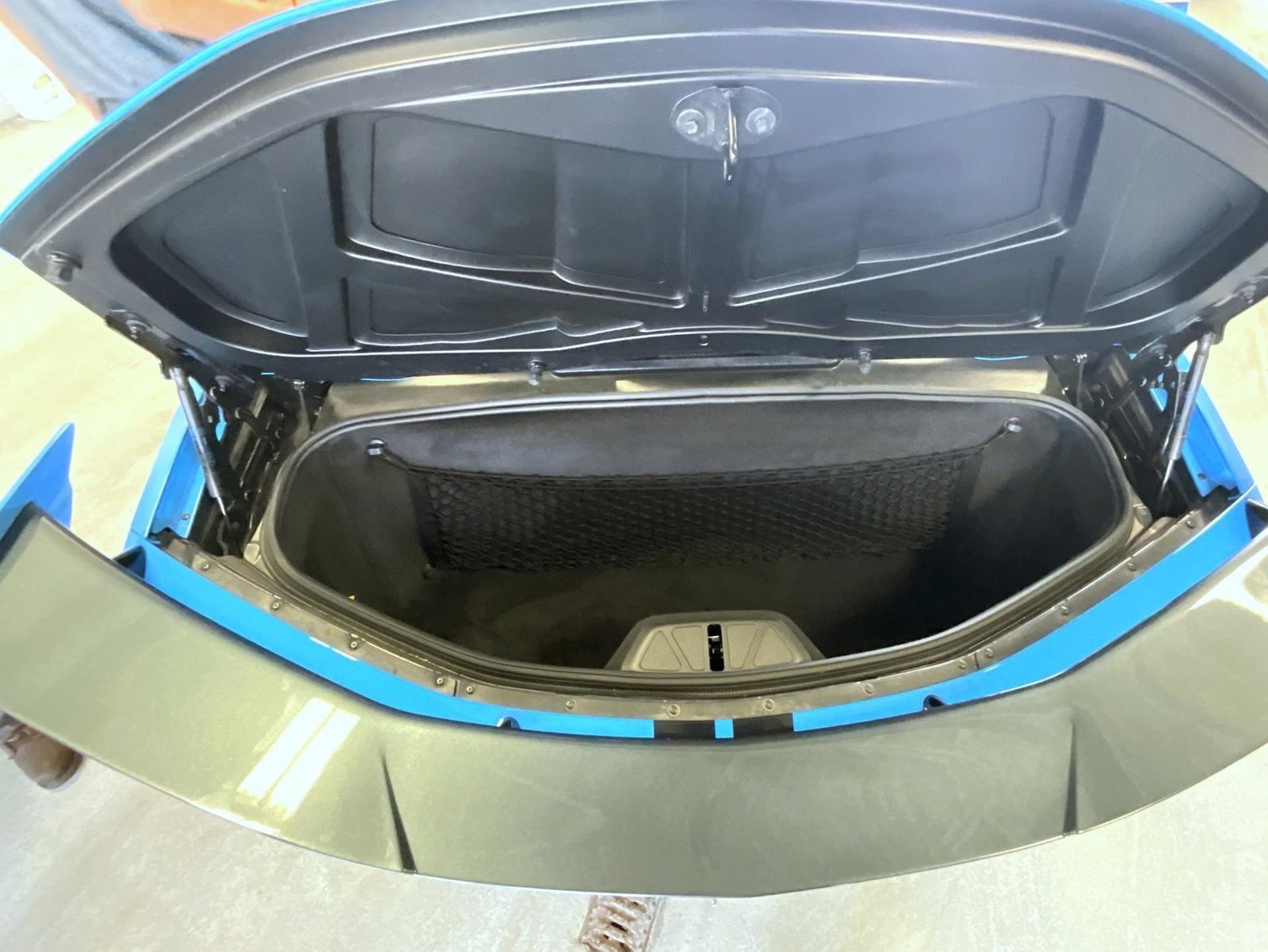 Used 2023 Chevrolet Corvette Stingray Preferred Conv w/ Z51 Performance Package RWD image 18