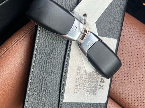 Used 2019 Mercedes-Benz C 300 4MATIC Cabriolet image 21