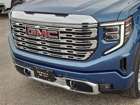 New 2024 GMC Sierra 1500 Denali w/ Denali Reserve Package image 18