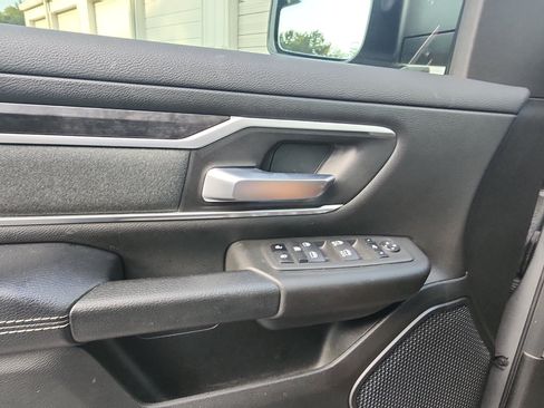 Used 2022 RAM 1500 Big Horn AWD/4WD image 15