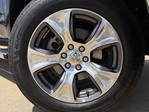 Used 2021 RAM 1500 Laramie AWD/4WD image 11