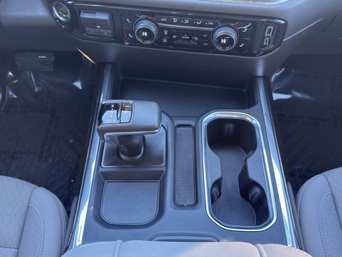 Certified 2024 Chevrolet Silverado 1500 LT Trail Boss w/ Convenience Package II image 33