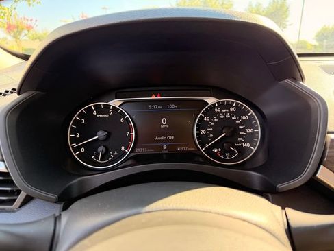 Used 2025 Nissan Altima 2.5 SV FWD image 22