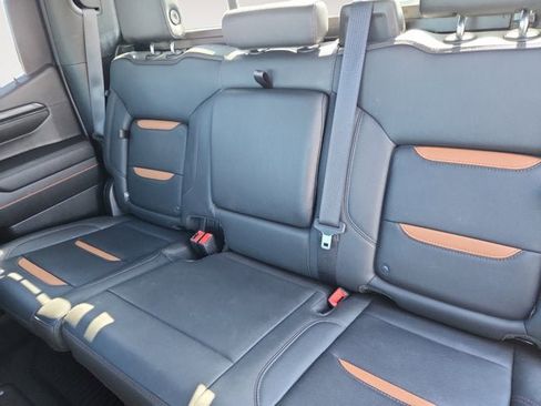Used 2022 GMC Sierra 1500 AT4 w/ AT4 Preferred Package image 13