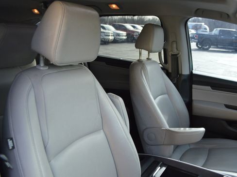 Used 2018 Honda Odyssey EX-L image 22