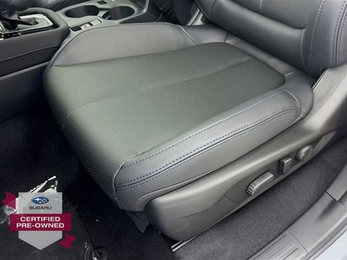 Used 2025 Subaru Forester Limited image 19