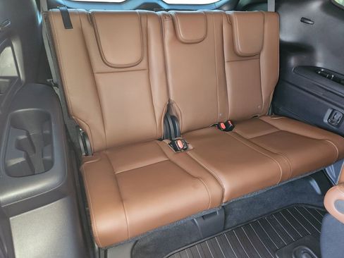 Used 2021 Subaru Ascent Touring w/ Popular Package #2 image 14