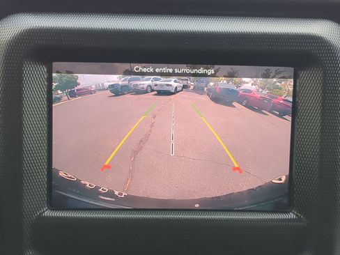 Used 2022 Jeep Wrangler Sport AWD/4WD image 19