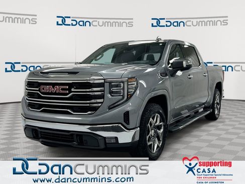 Used 2023 GMC Sierra 1500 SLT AWD/4WD image 1