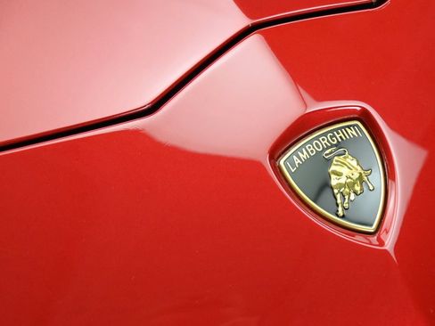 Used 2018 Lamborghini Aventador S AWD/4WD image 36