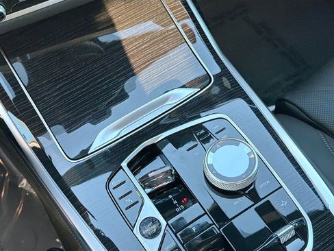 New 2026 BMW X7 xDrive40i w/ M Sport Package image 29
