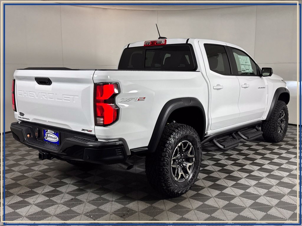 New 2026 Chevrolet Colorado ZR2 w/ Technology Package AWD/4WD image 6