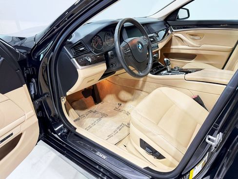 Used 2012 BMW 528i xDrive Sedan image 26