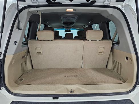 Used 2012 Nissan Armada SV AWD/4WD image 16