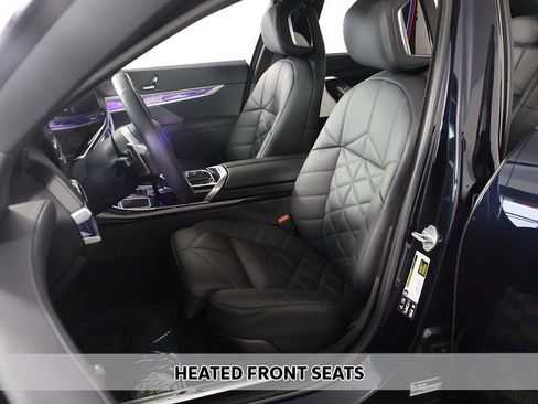 Used 2025 BMW 740i xDrive image 8