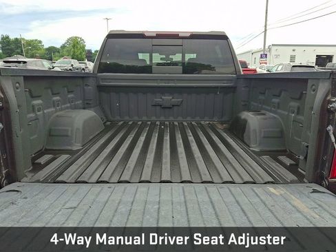 Used 2019 Chevrolet Silverado 1500 LT w/ All-Star Edition AWD/4WD image 32