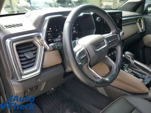 Certified 2024 GMC Canyon Denali w/ LPO, Denali Black Edition AWD/4WD image 18