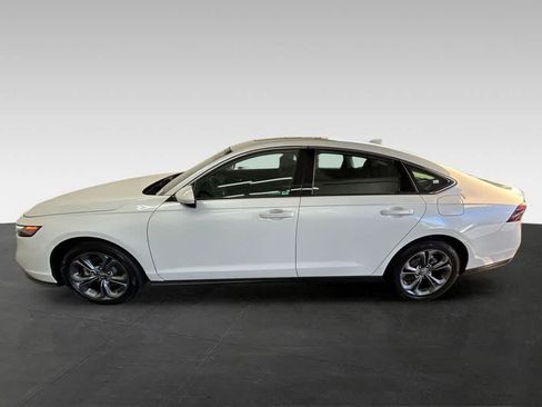Used 2023 Honda Accord EX image 3