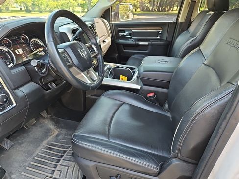 Used 2016 RAM 2500 Laramie w/ Sport Appearance Group AWD/4WD image 17
