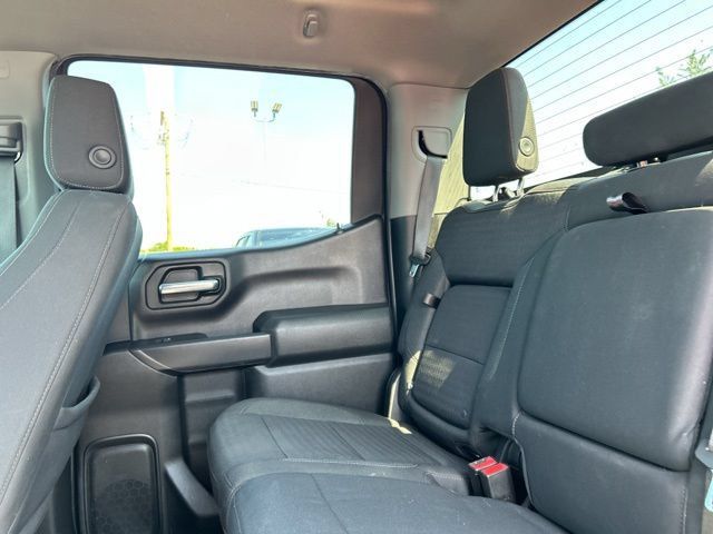 Used 2022 Chevrolet Silverado 1500 Custom AWD/4WD image 16