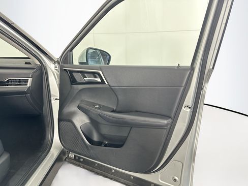 Used 2024 Mitsubishi Outlander SE AWD/4WD image 31