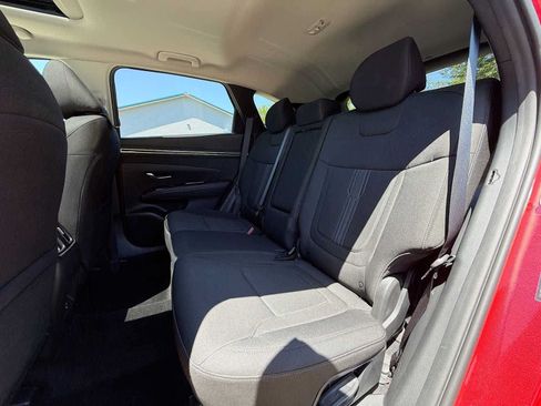 Used 2022 Hyundai Tucson SEL w/ Convenience Package AWD/4WD image 17