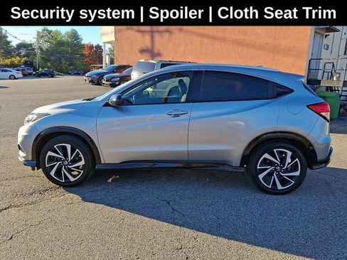 Used 2019 Honda HR-V Sport image 4