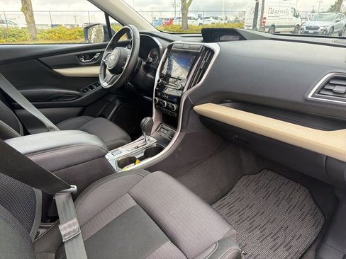 Used 2019 Subaru Ascent Premium image 31