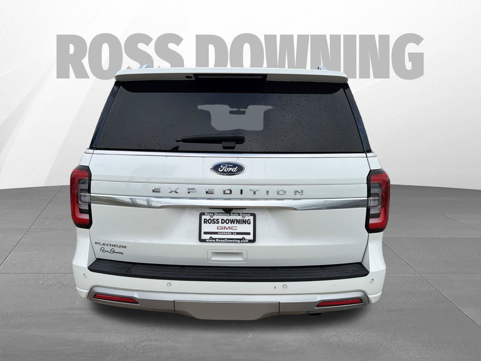 Used 2023 Ford Expedition Platinum RWD image 5