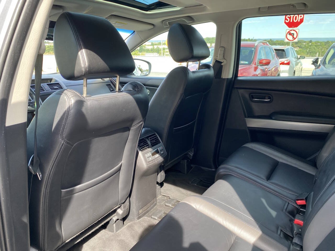 Used 2011 MAZDA CX-9 Grand Touring w/ Moonroof & Bose Audio Pkg AWD/4WD image 16