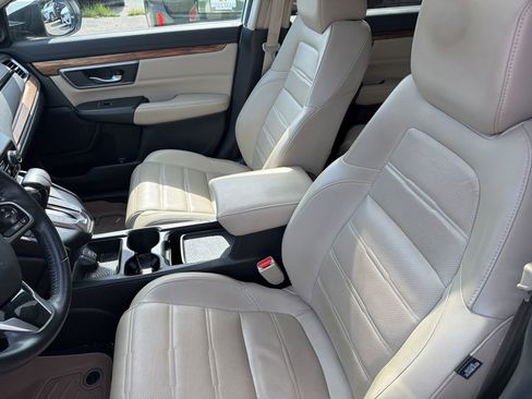Used 2017 Honda CR-V Touring image 18