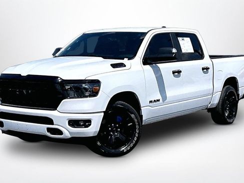 Used 2023 RAM 1500 Big Horn AWD/4WD image 3