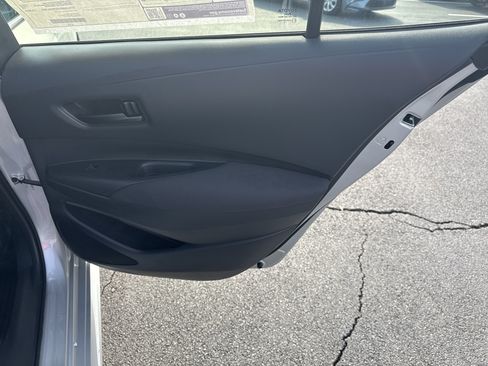 Used 2026 Toyota Corolla LE FWD image 32